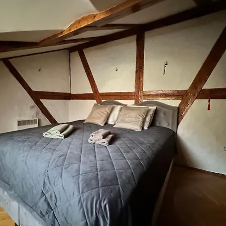 Romantic In The Heart Of Medieval Old Town شقة *