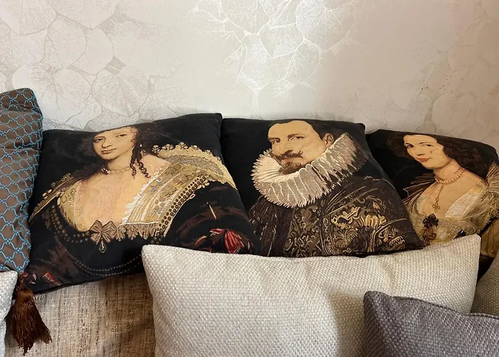 Luxury In The Heart Of Medieval Old Town Apartment Tallinn