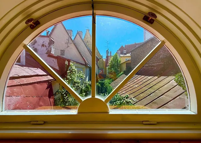 Apartment Luxury In The Heart Of Medieval Old Town